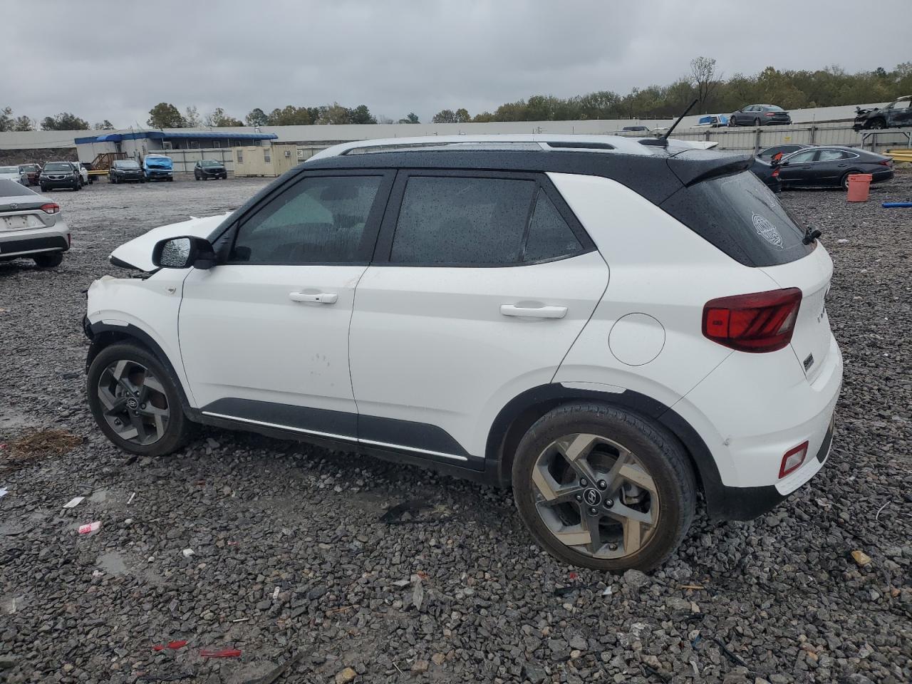 2023 Hyundai Venue Sel - zdjęcie 2