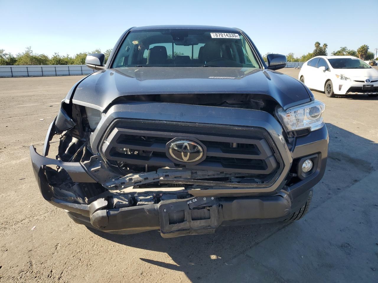 2021 Toyota Tacoma - zdjęcie 5