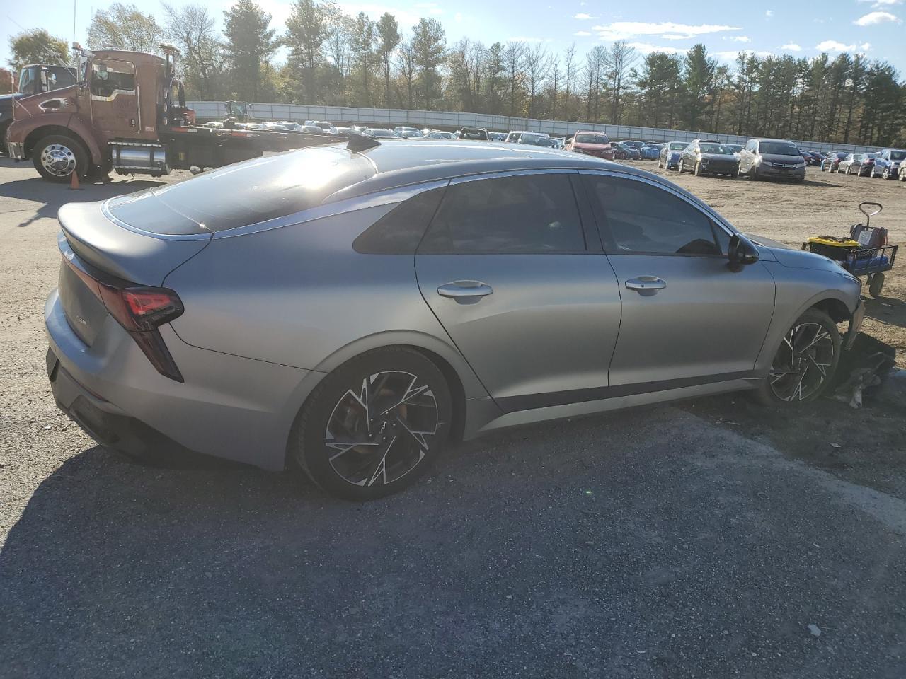 2025 Kia K5 Gt Line - zdjęcie 3