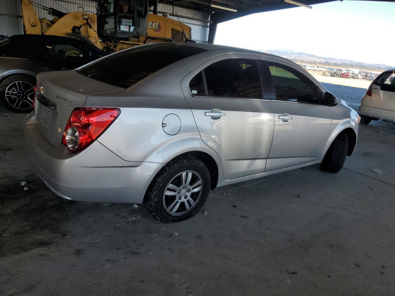 2013 Chevrolet Sonic - zdjęcie 3