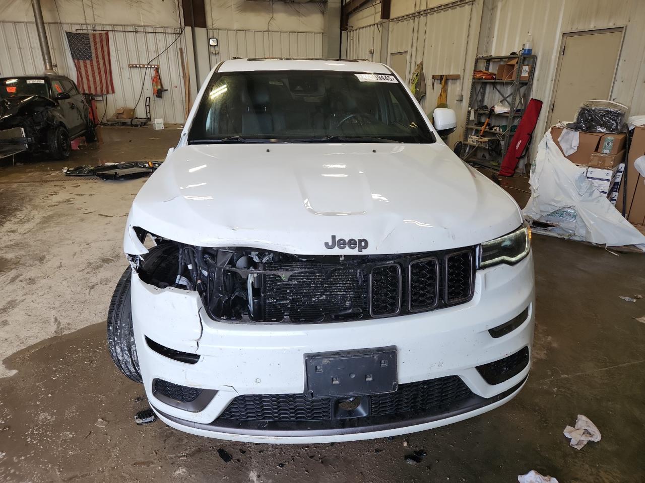 2020 Jeep Grand Cherokee Overland - zdjęcie 5