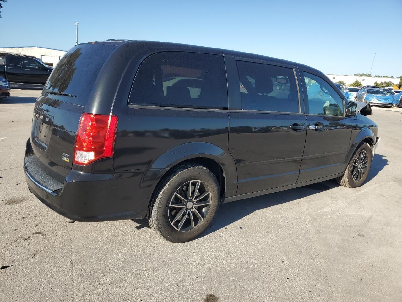 2017 Dodge Grand Caravan Gt - zdjęcie 3