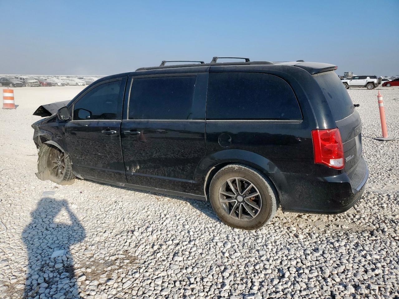 2019 Dodge Grand Caravan Gt - zdjęcie 2