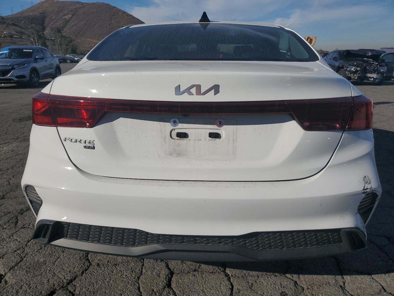 2023 Kia Forte - zdjęcie 6