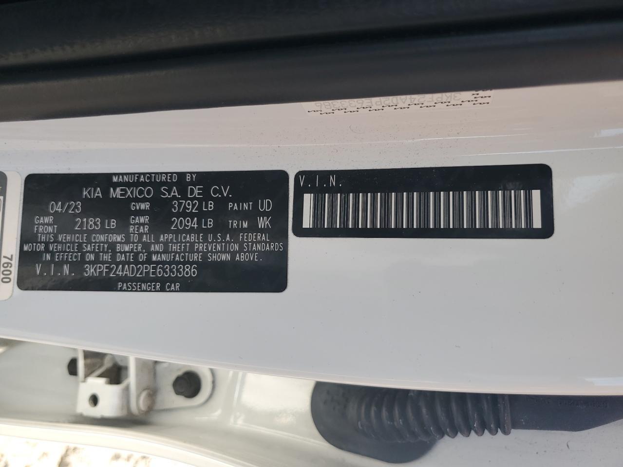 2023 Kia Forte - zdjęcie 12