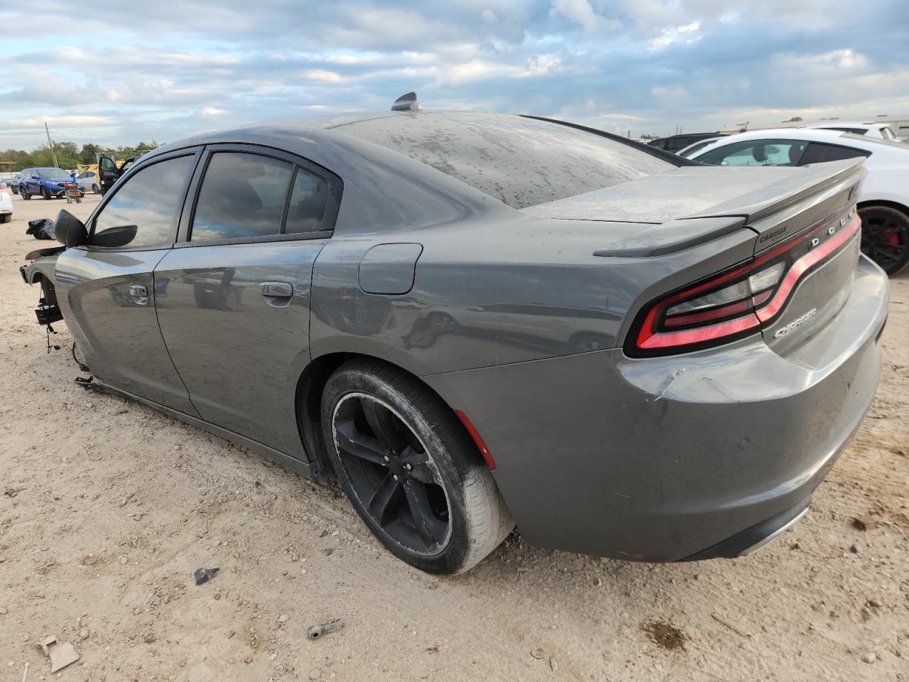 Dodge Charger - zdjęcie 2