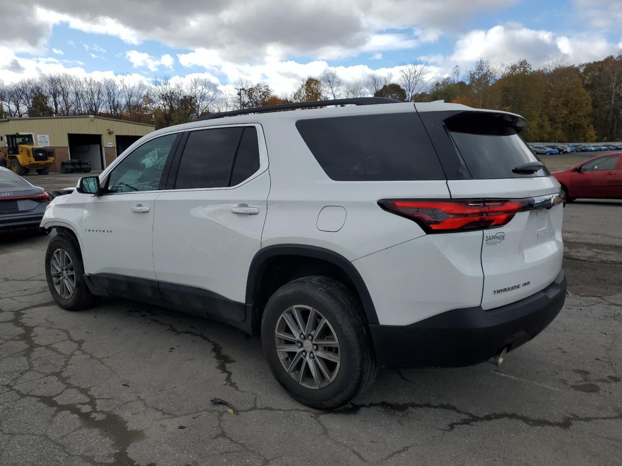 2023 Chevrolet Traverse - zdjęcie 2