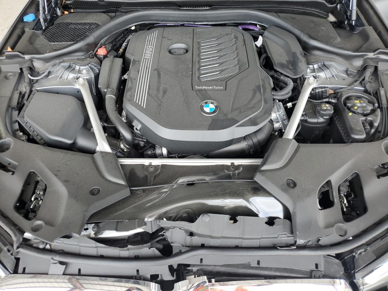 2023 BMW Seria 5 - zdjęcie 12