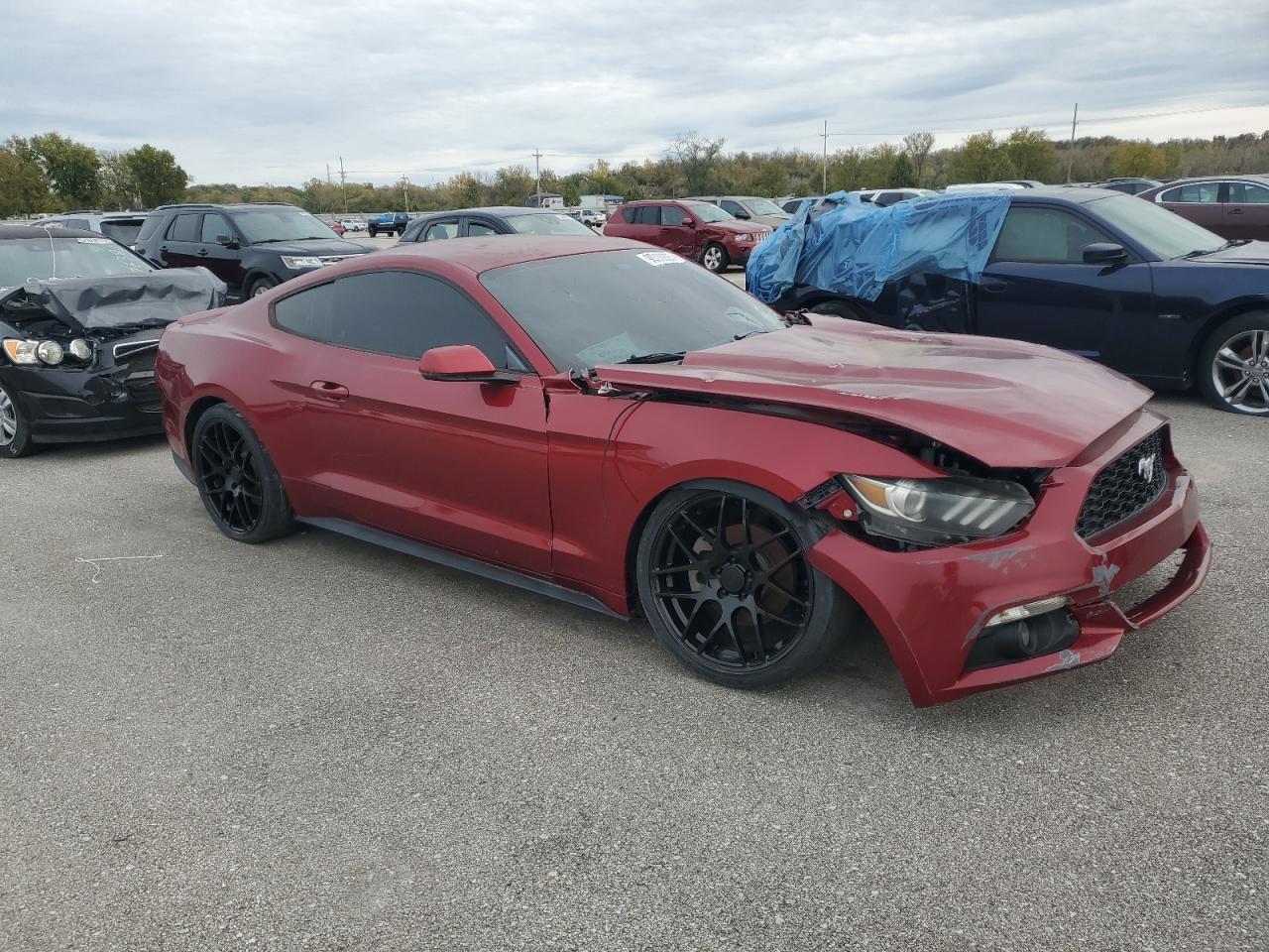 2016 Ford Mustang - zdjęcie 4