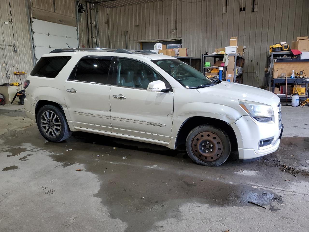 2013 GMC Acadia Denali - zdjęcie 4