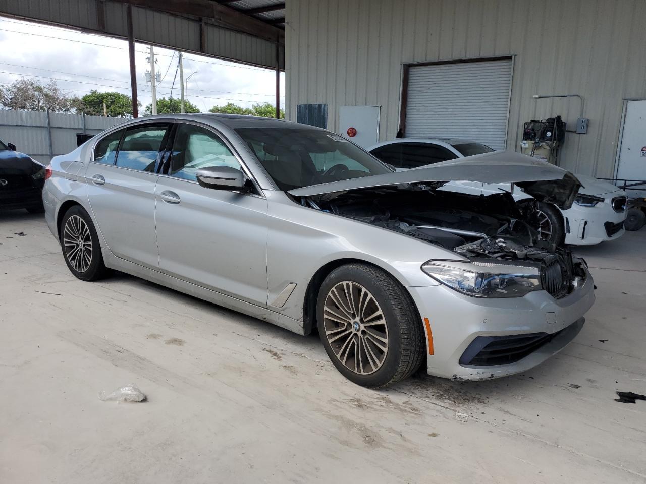 2020 BMW 540 I - zdjęcie 4