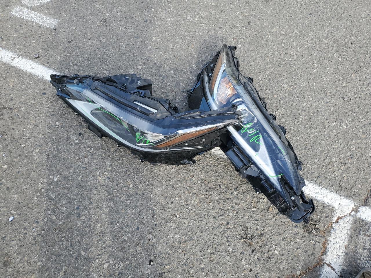 2022 Lexus ES - zdjęcie 12