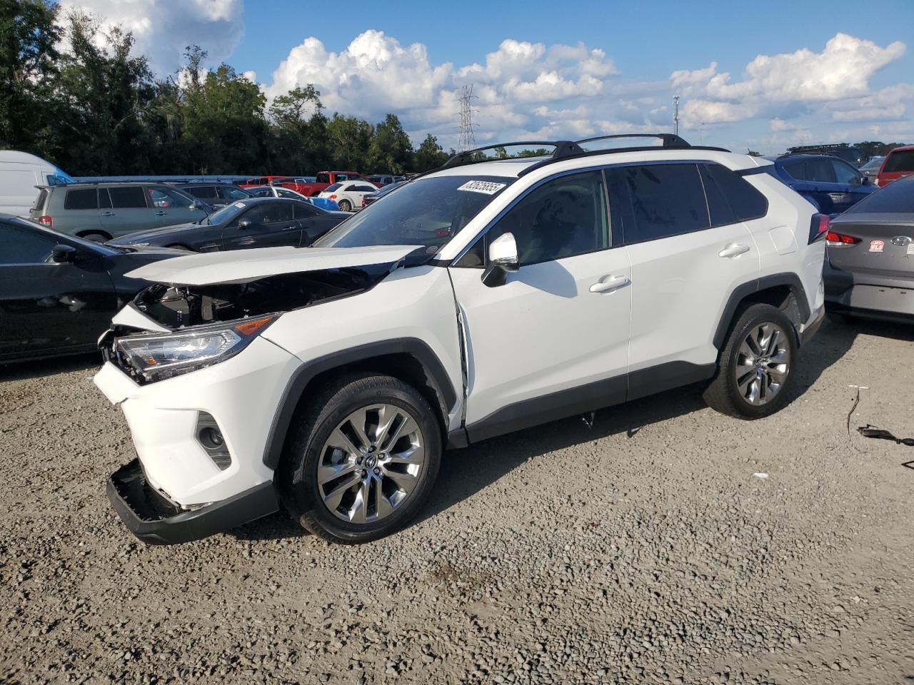 2020 Toyota Rav4 Xle Premium - zdjęcie główne