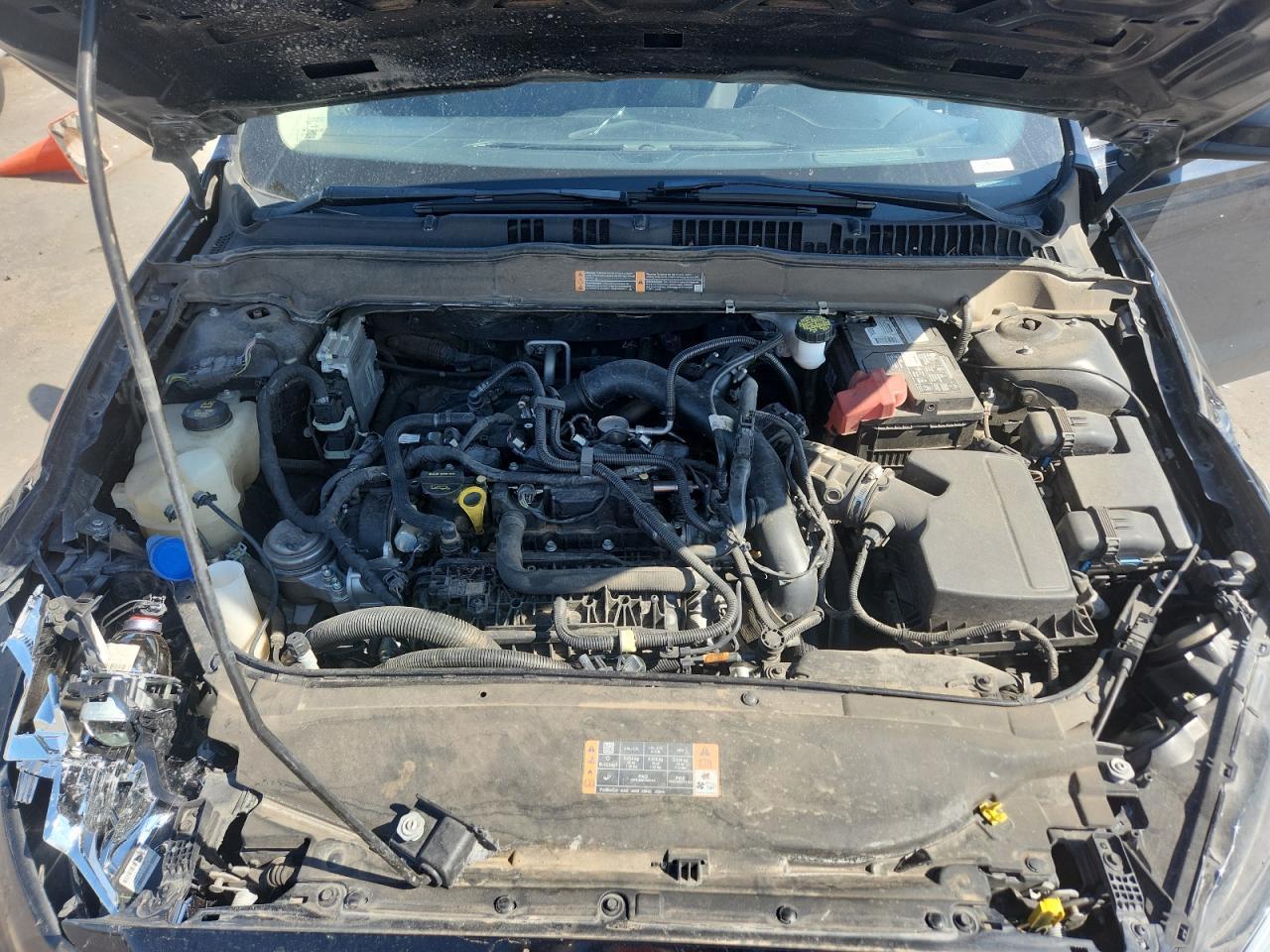 2020 Ford Fusion - zdjęcie 11