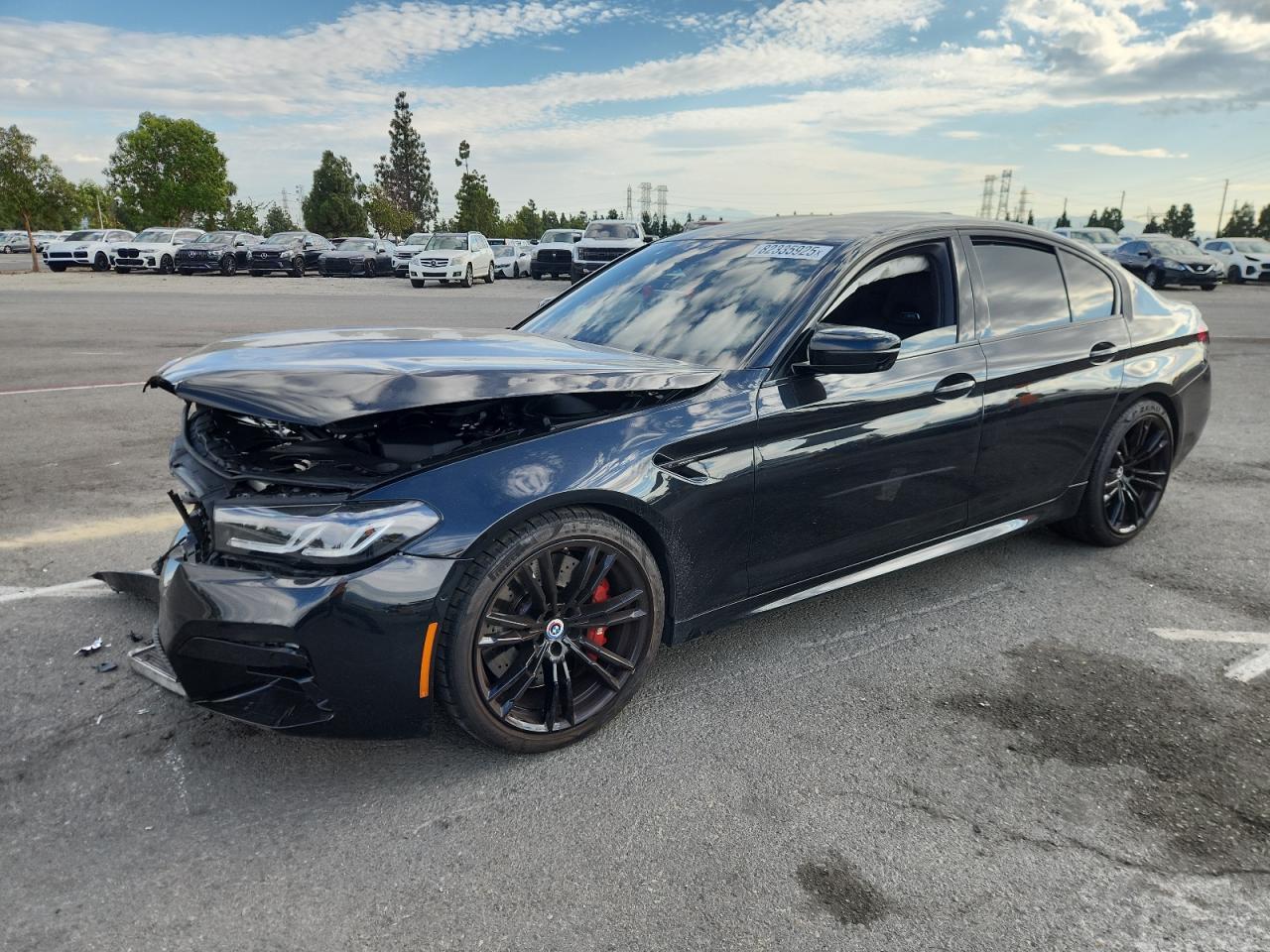 2023 BMW M5 - zdjęcie główne