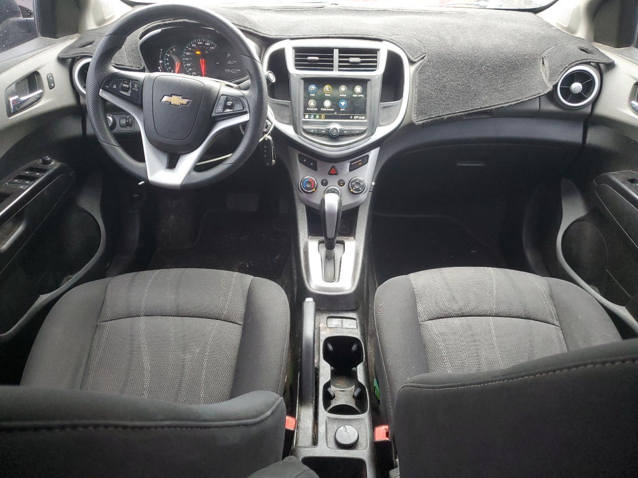 2019 Chevrolet Sonic Lt - zdjęcie 8