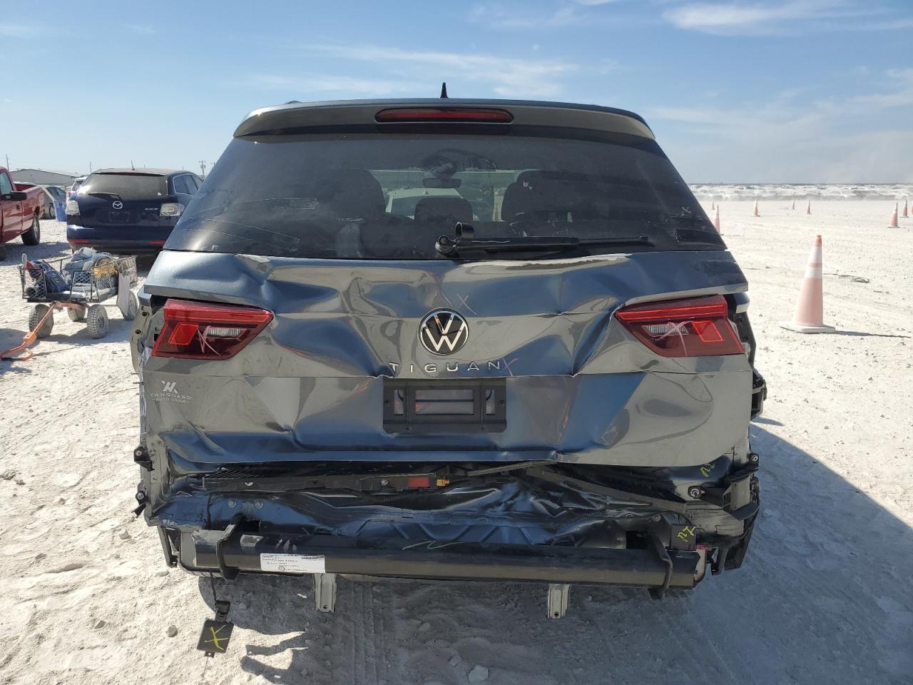 2024 Volkswagen Tiguan - zdjęcie 6