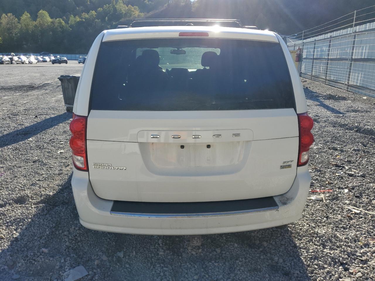 2017 Dodge Grand Caravan Sxt - zdjęcie 6