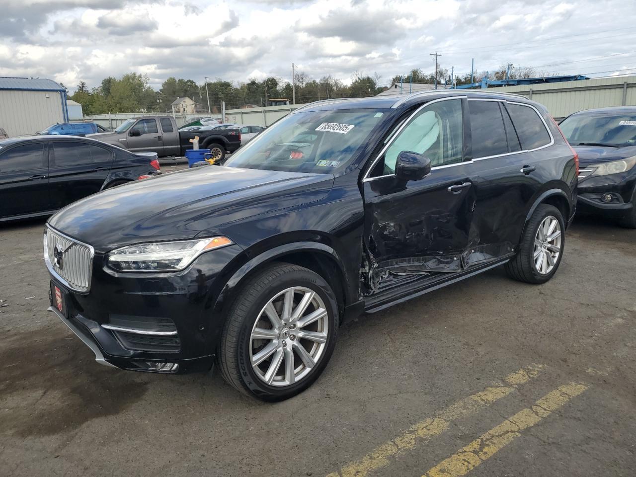 Volvo XC90 - zdjęcie 1