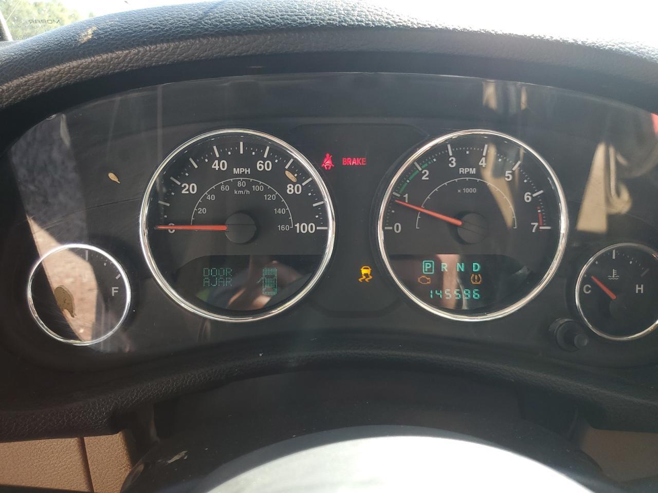 2013 Jeep Wrangler - zdjęcie 9