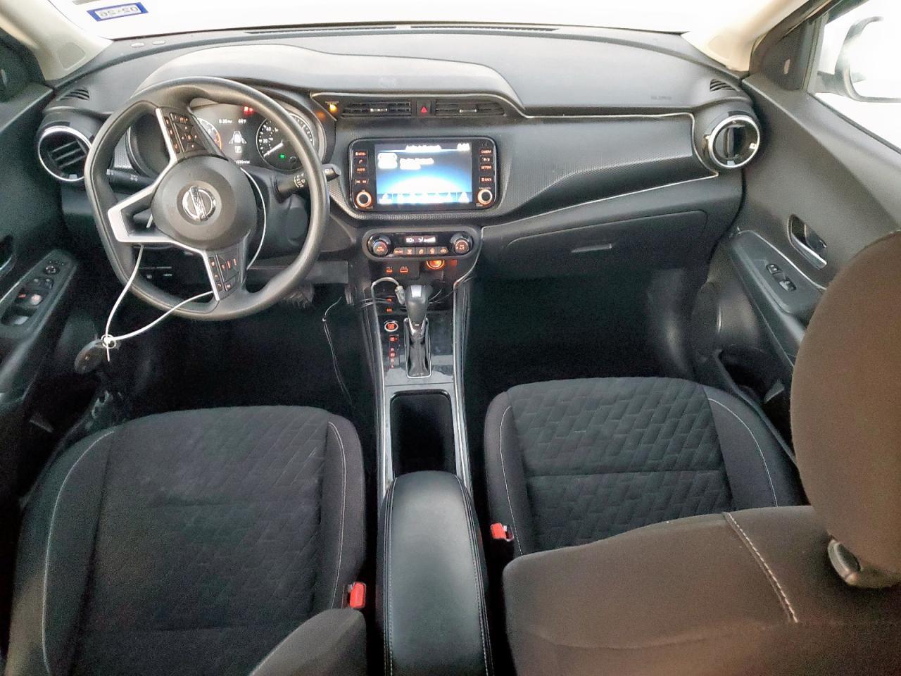 2021 Nissan Kicks Sv - zdjęcie 8