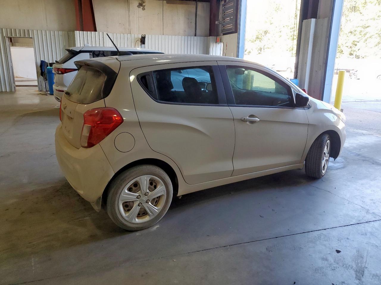 2019 Chevrolet Spark - zdjęcie 3