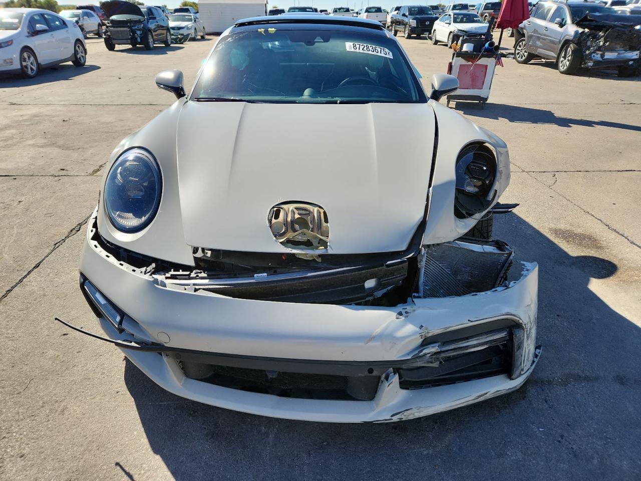 2022 Porsche 911 Turbo - zdjęcie 5