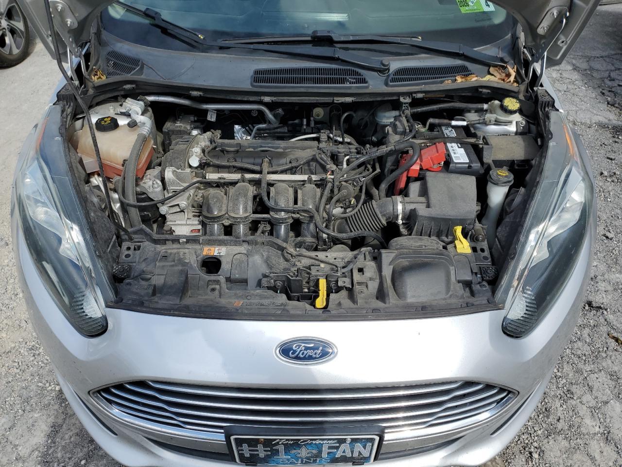 2014 Ford Fiesta - zdjęcie 11