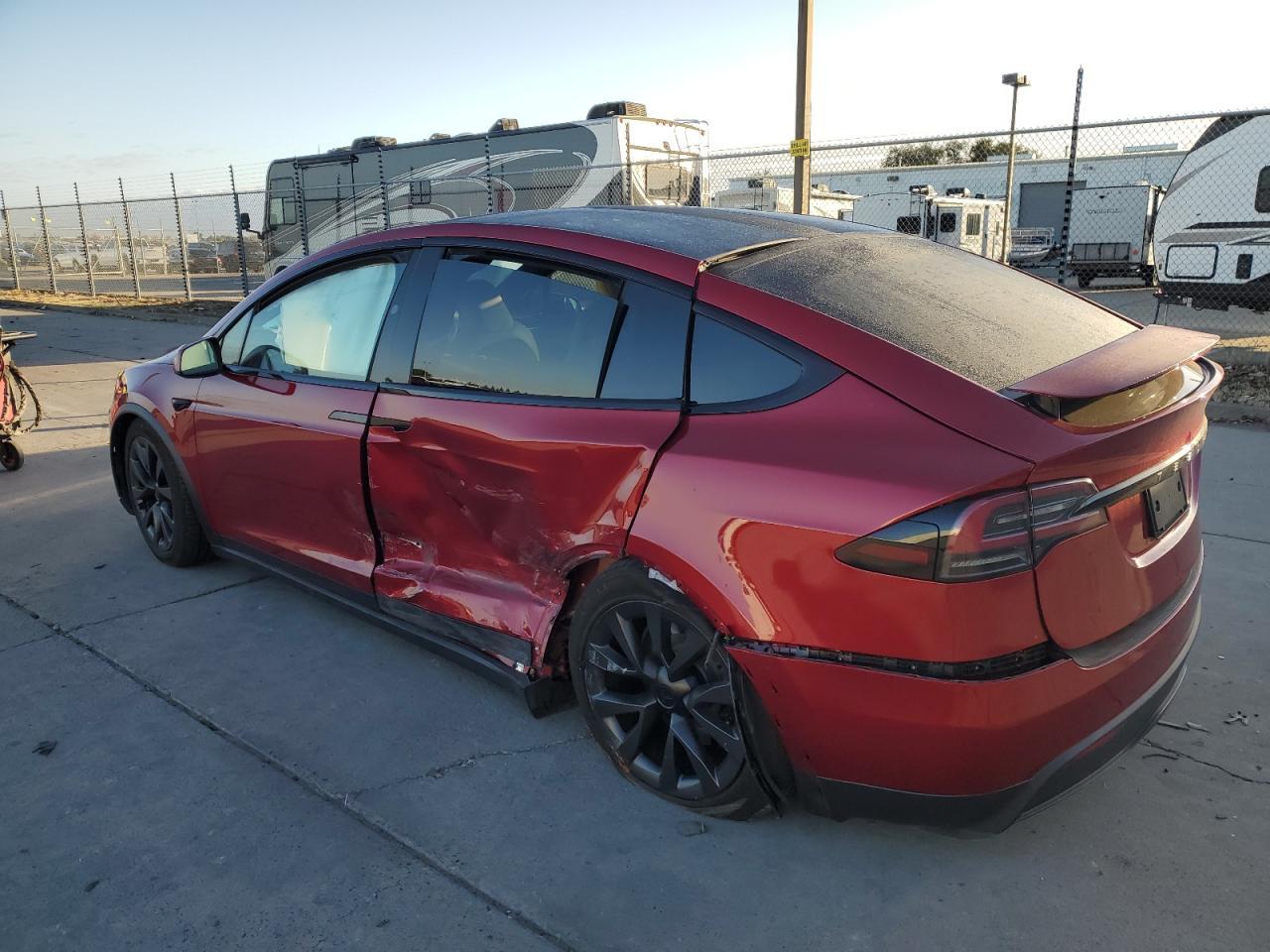 2024 Tesla Model X - zdjęcie 2