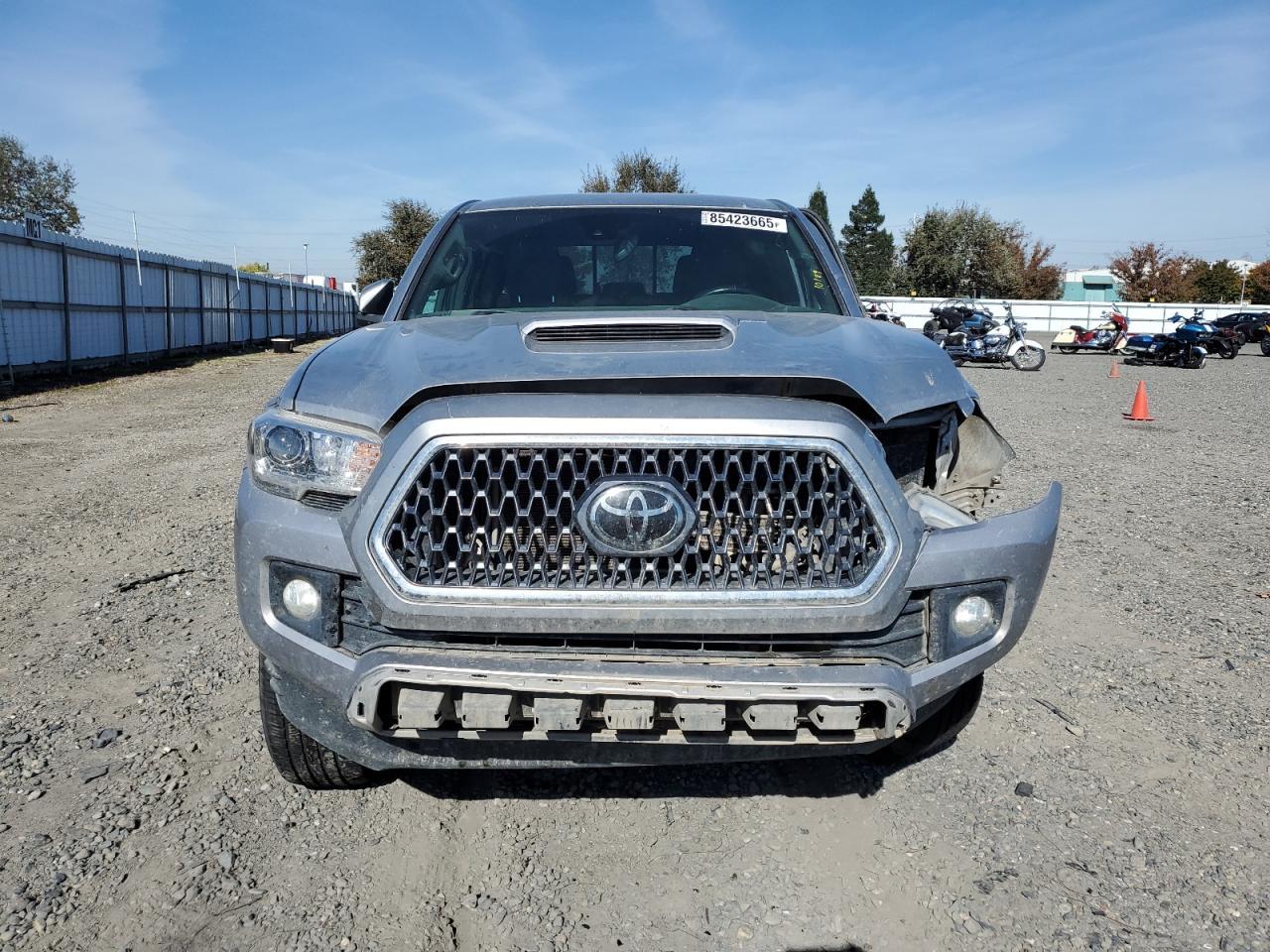2019 Toyota Tacoma - zdjęcie 5