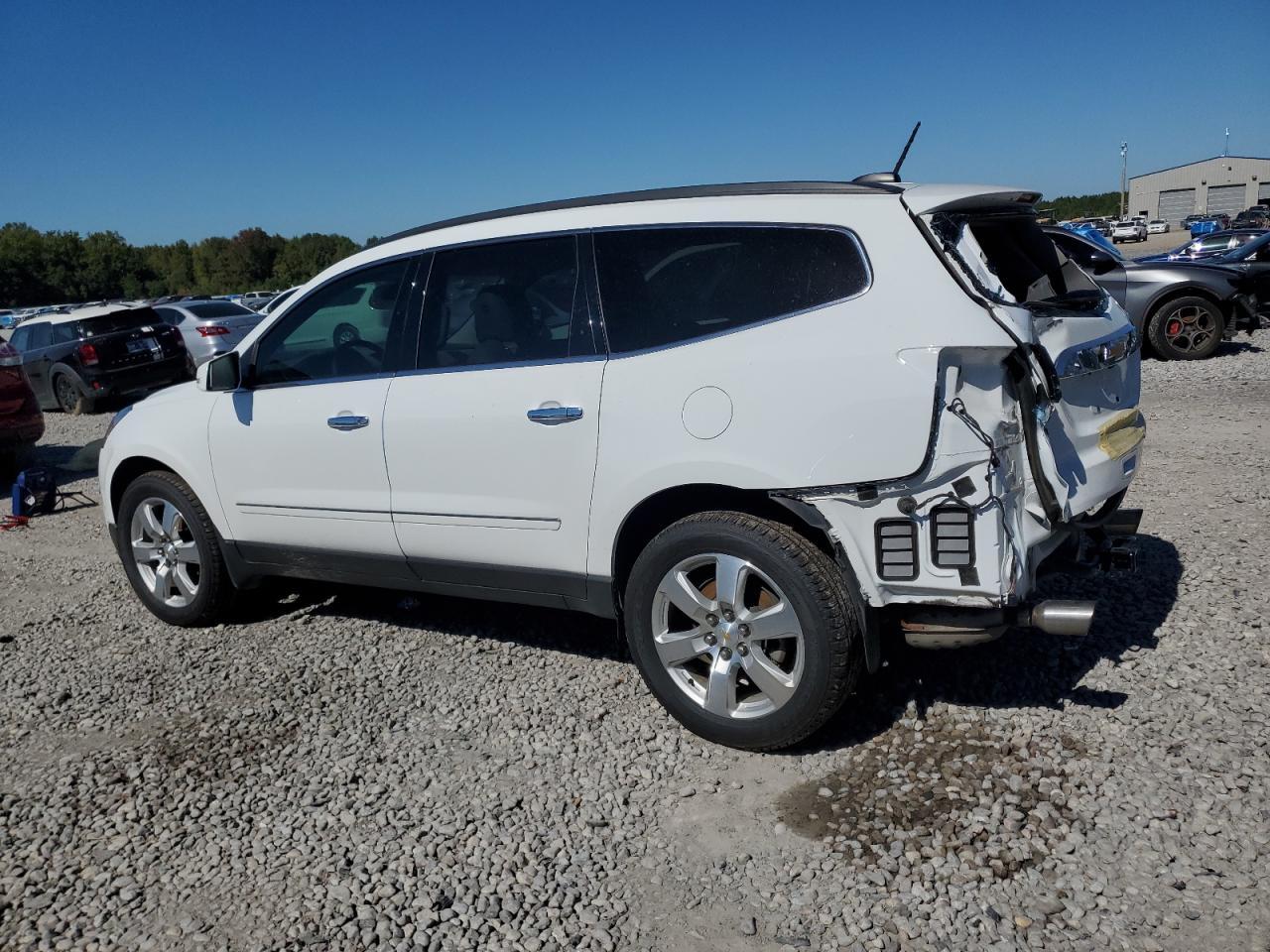 2016 Chevrolet Traverse Ltz - zdjęcie 2