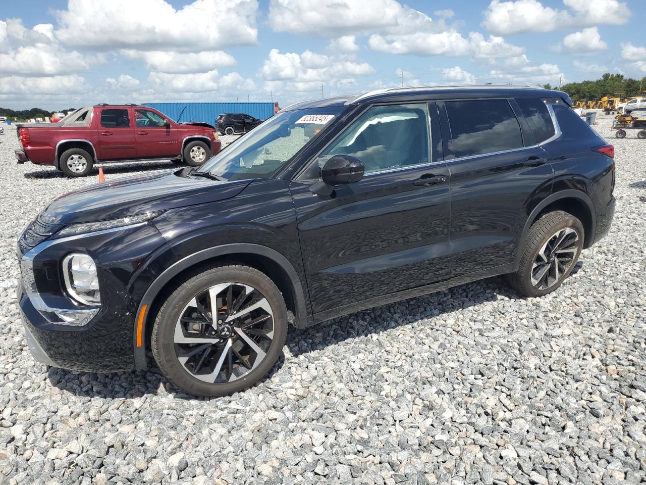 2022 Mitsubishi Outlander Sel - zdjęcie główne