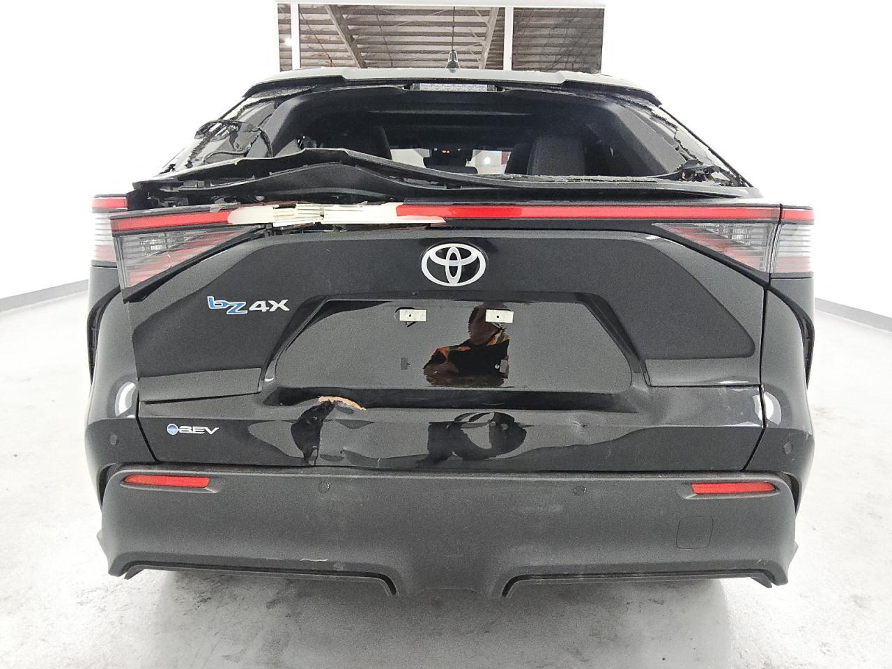 2024 Toyota Bz4X Xle - zdjęcie 6