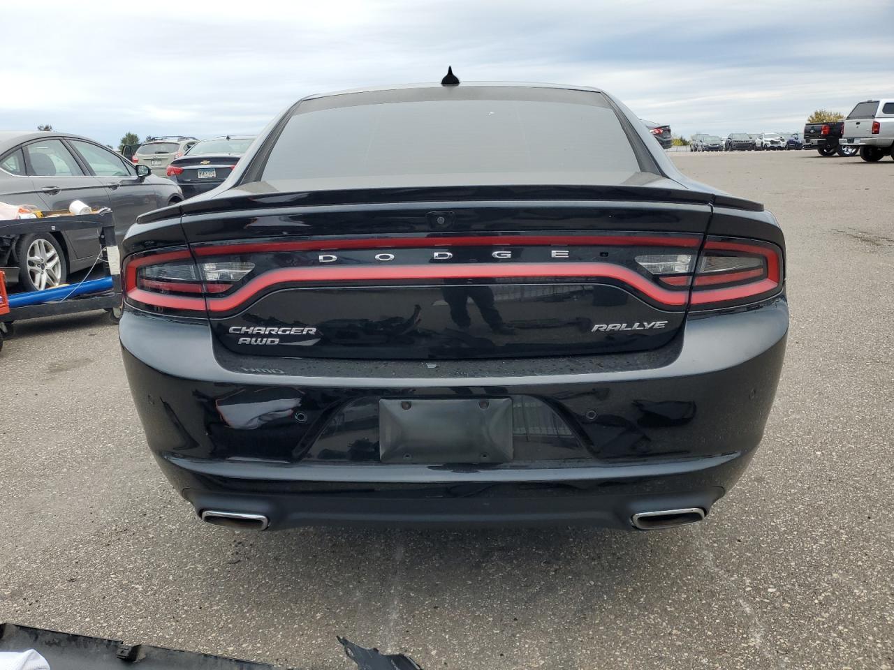 2016 Dodge Charger Sxt - zdjęcie 6