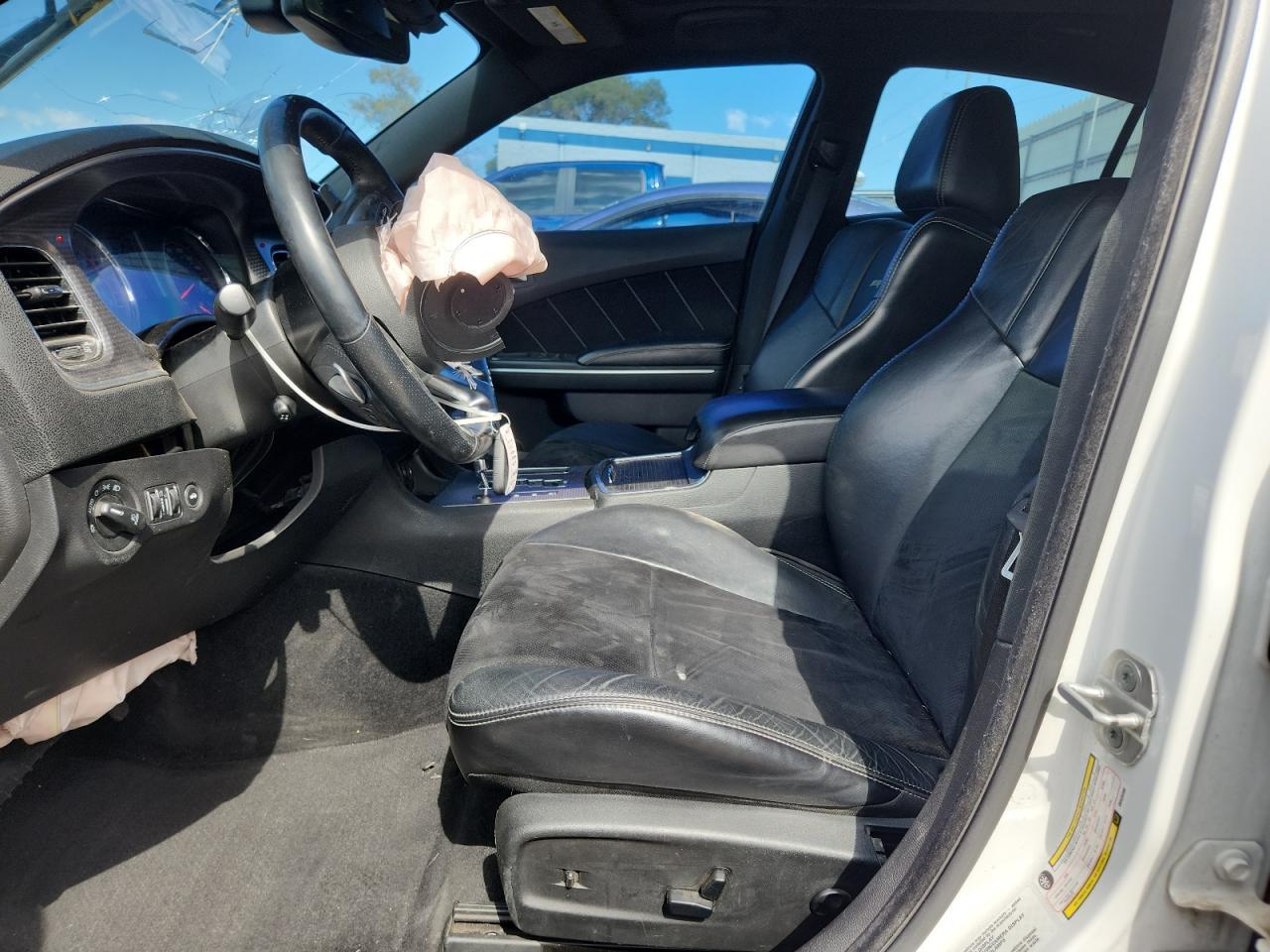 2013 Dodge Charger Srt-8 - zdjęcie 7