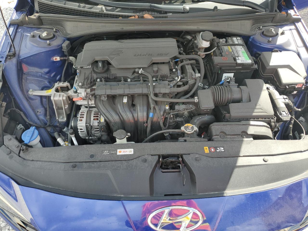 2022 Hyundai Elantra Limited - zdjęcie 11