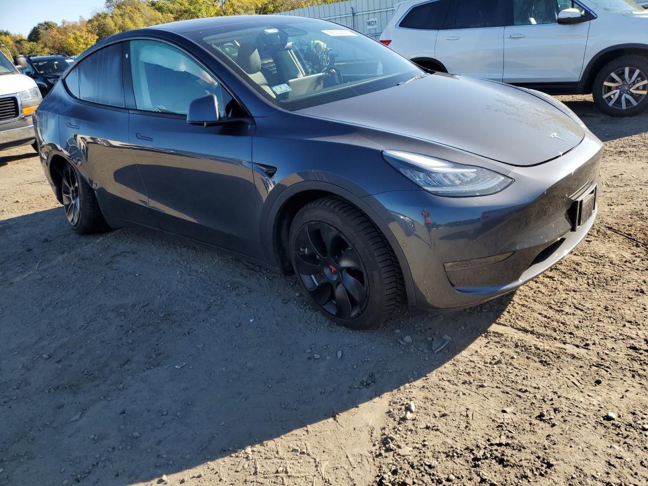 2020 Tesla Model Y - zdjęcie 4