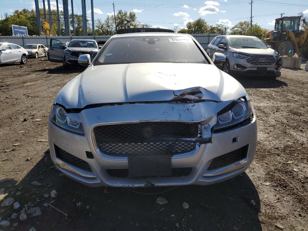 2016 Jaguar Xf Premium - zdjęcie 5