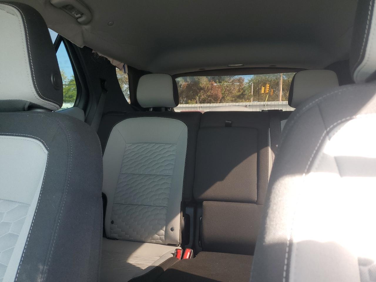 2021 Chevrolet Equinox Ls - zdjęcie 10