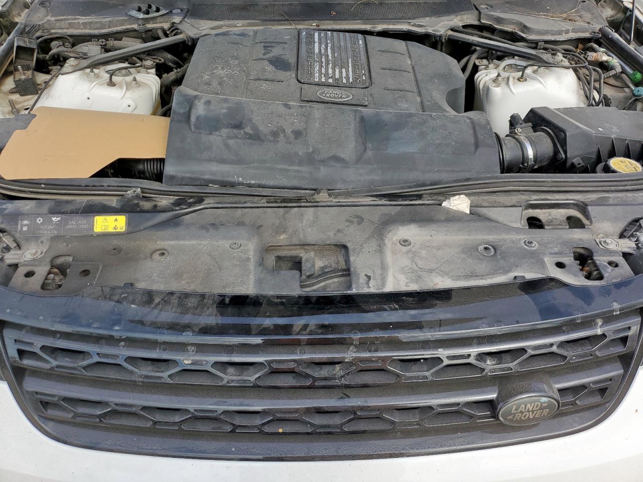 2017 Land Rover Discovery Hse Luxury - zdjęcie 12