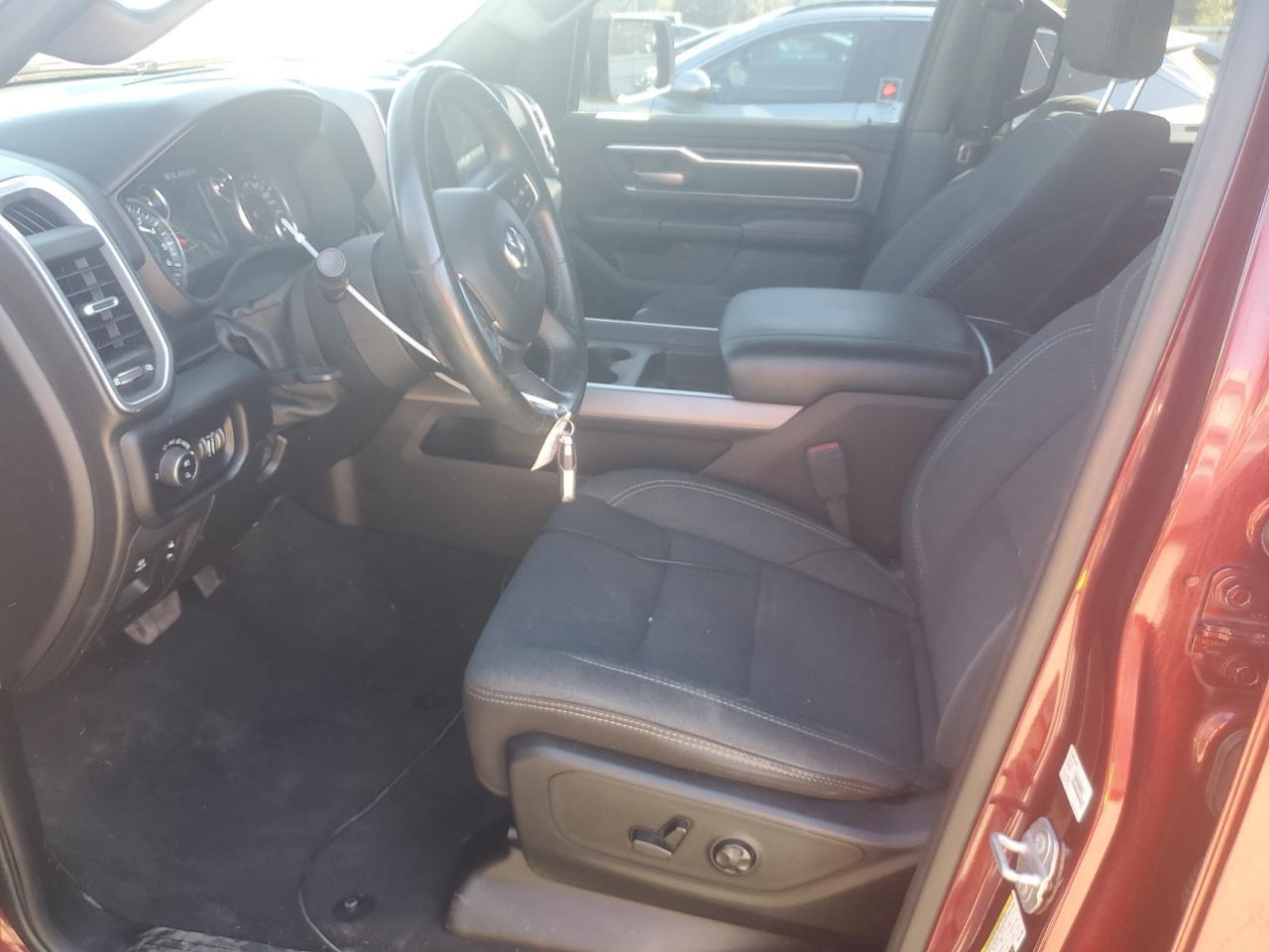 2019 RAM 1500 - zdjęcie 7