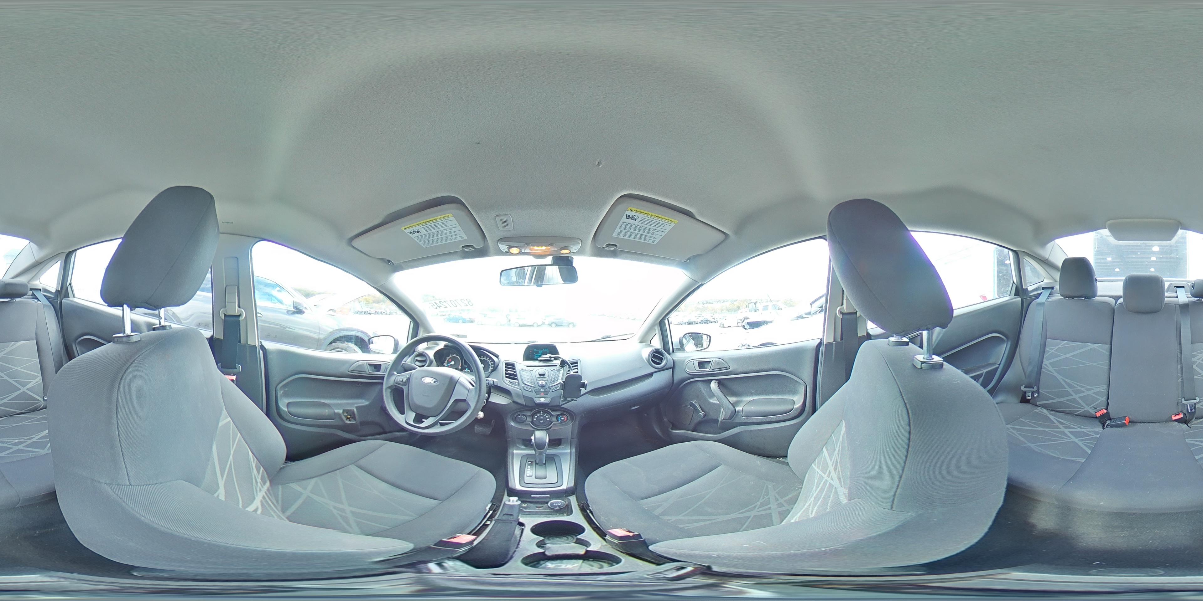 2014 Ford Fiesta - zdjęcie 14