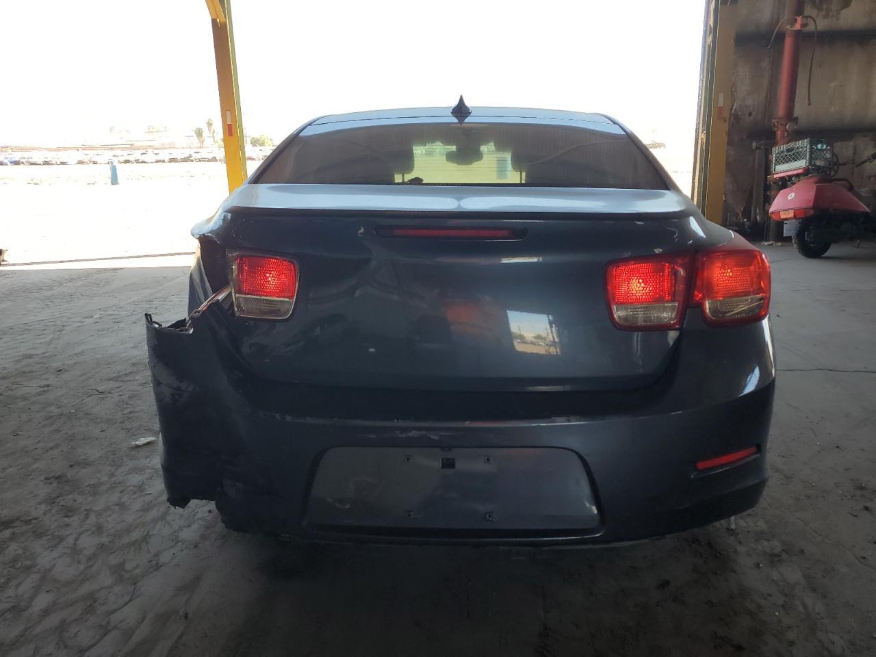 2015 Chevrolet Malibu - zdjęcie 6