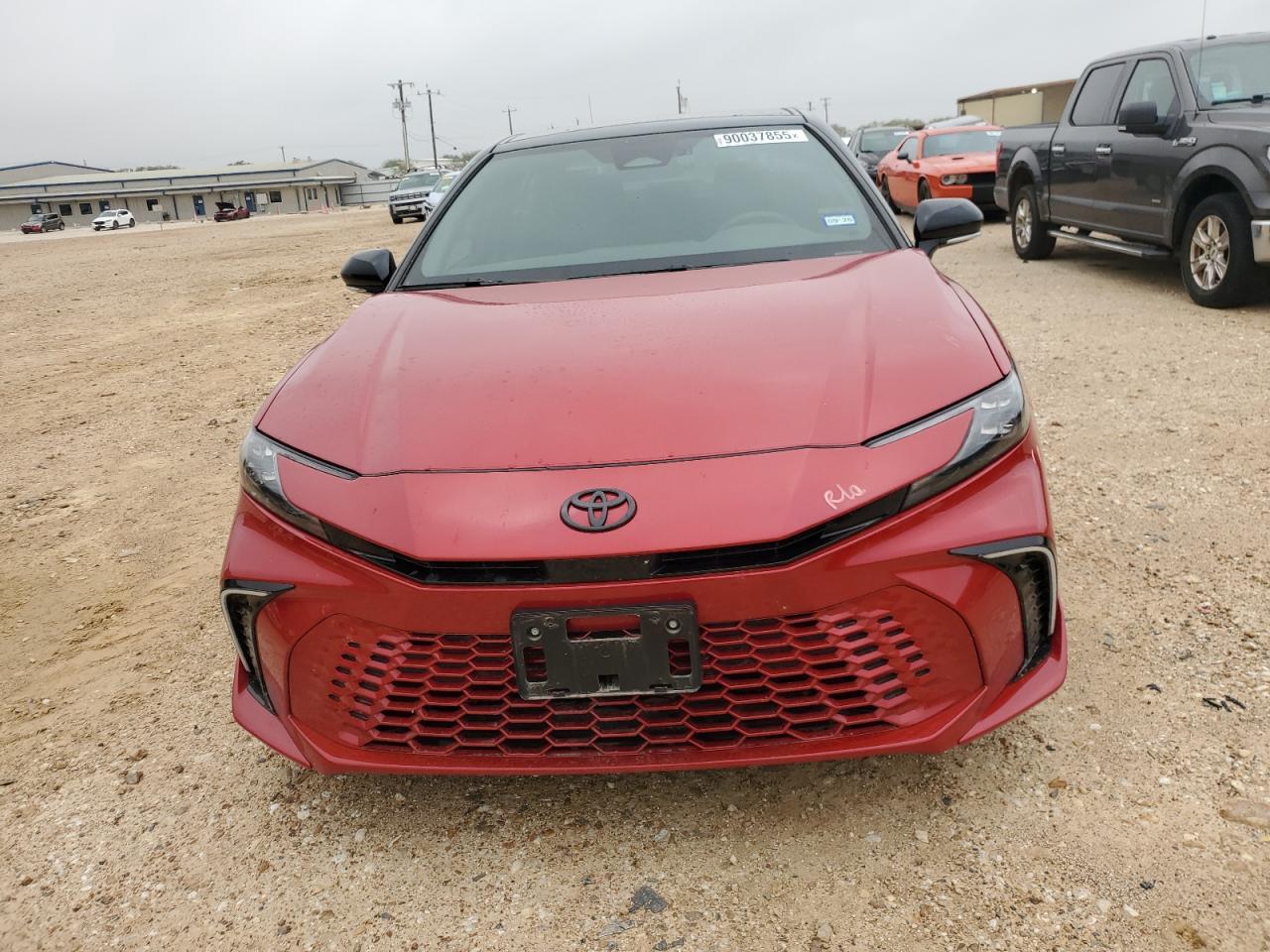 2025 Toyota Camry - zdjęcie 5