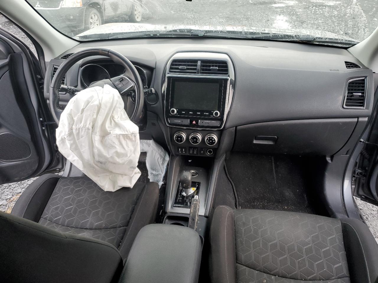 2020 Mitsubishi Rvr Es - zdjęcie 8