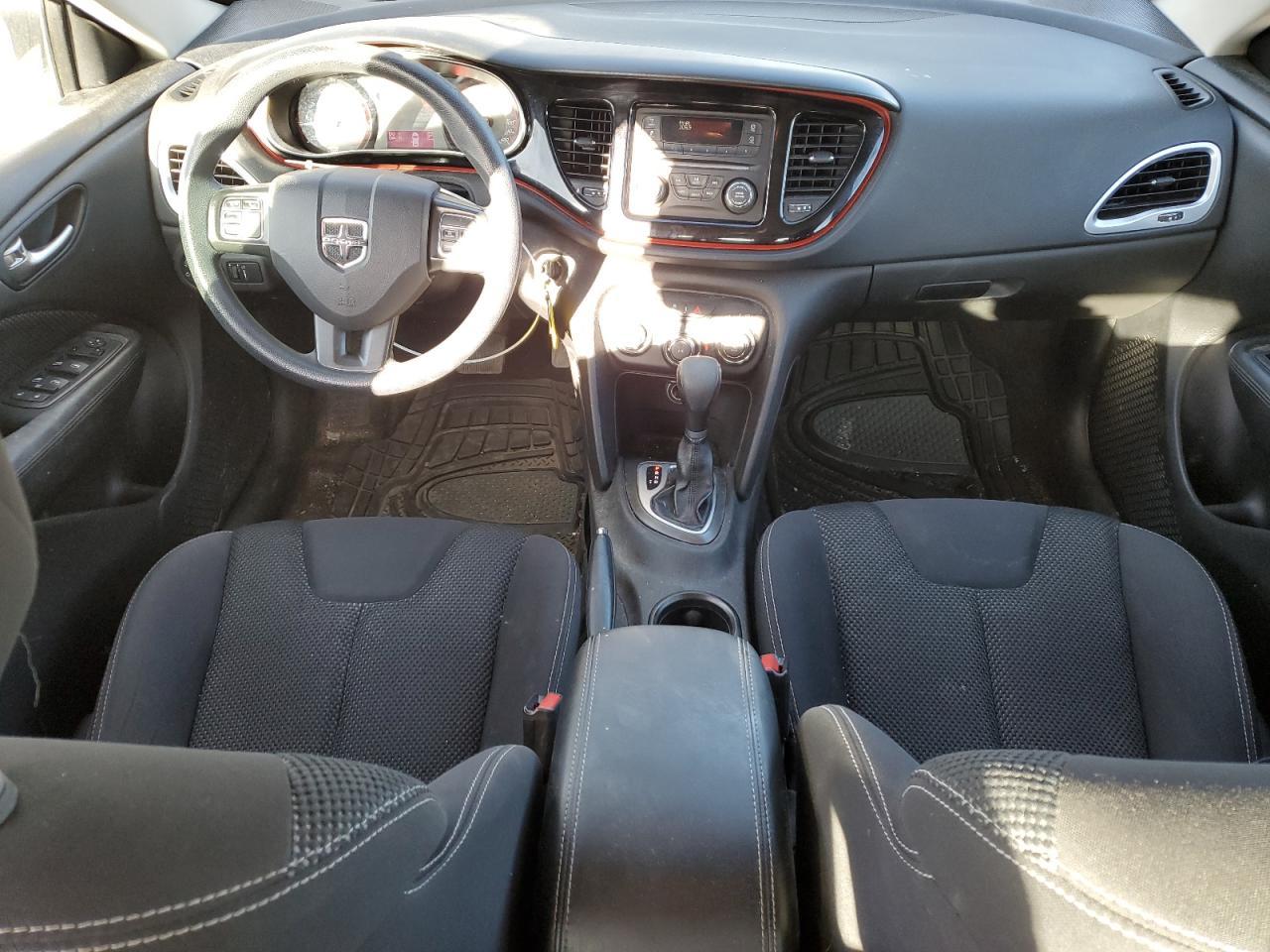 2016 Dodge Dart Sxt - zdjęcie 8