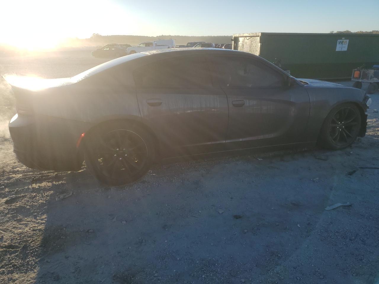 2016 Dodge Charger Se - zdjęcie 3