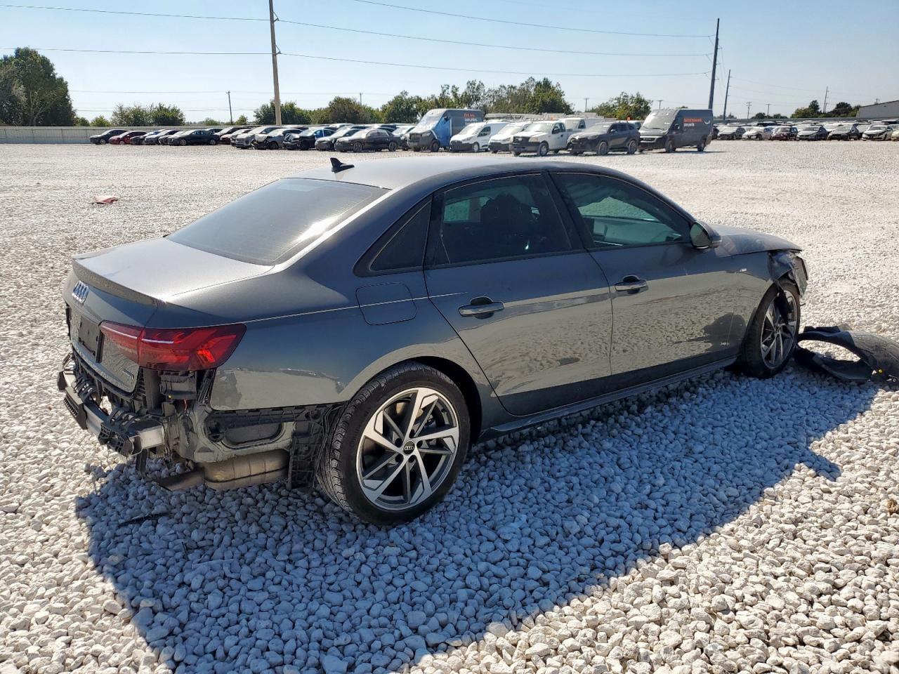 2025 Audi A4 - zdjęcie 3