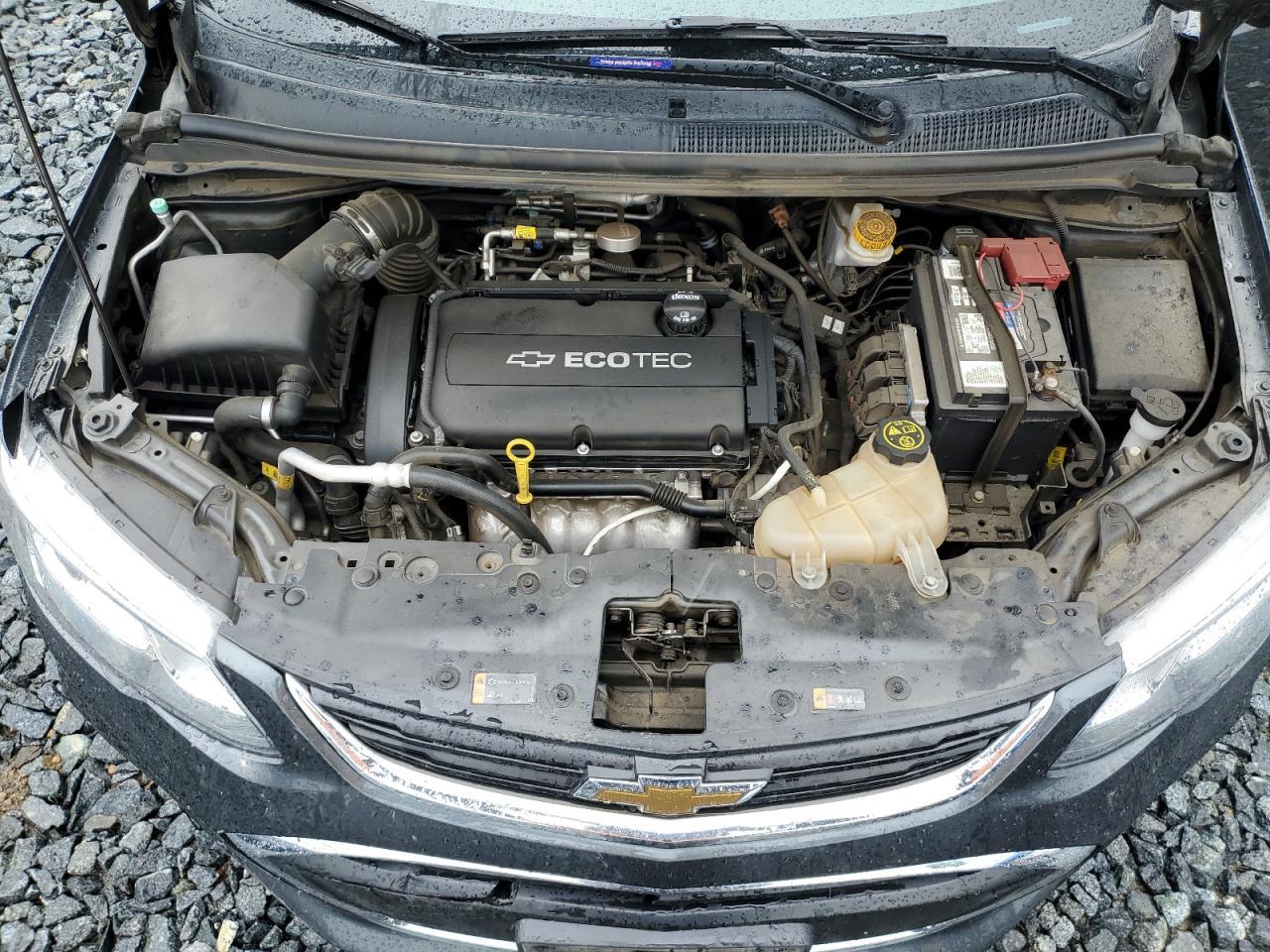 2017 Chevrolet Sonic - zdjęcie 11