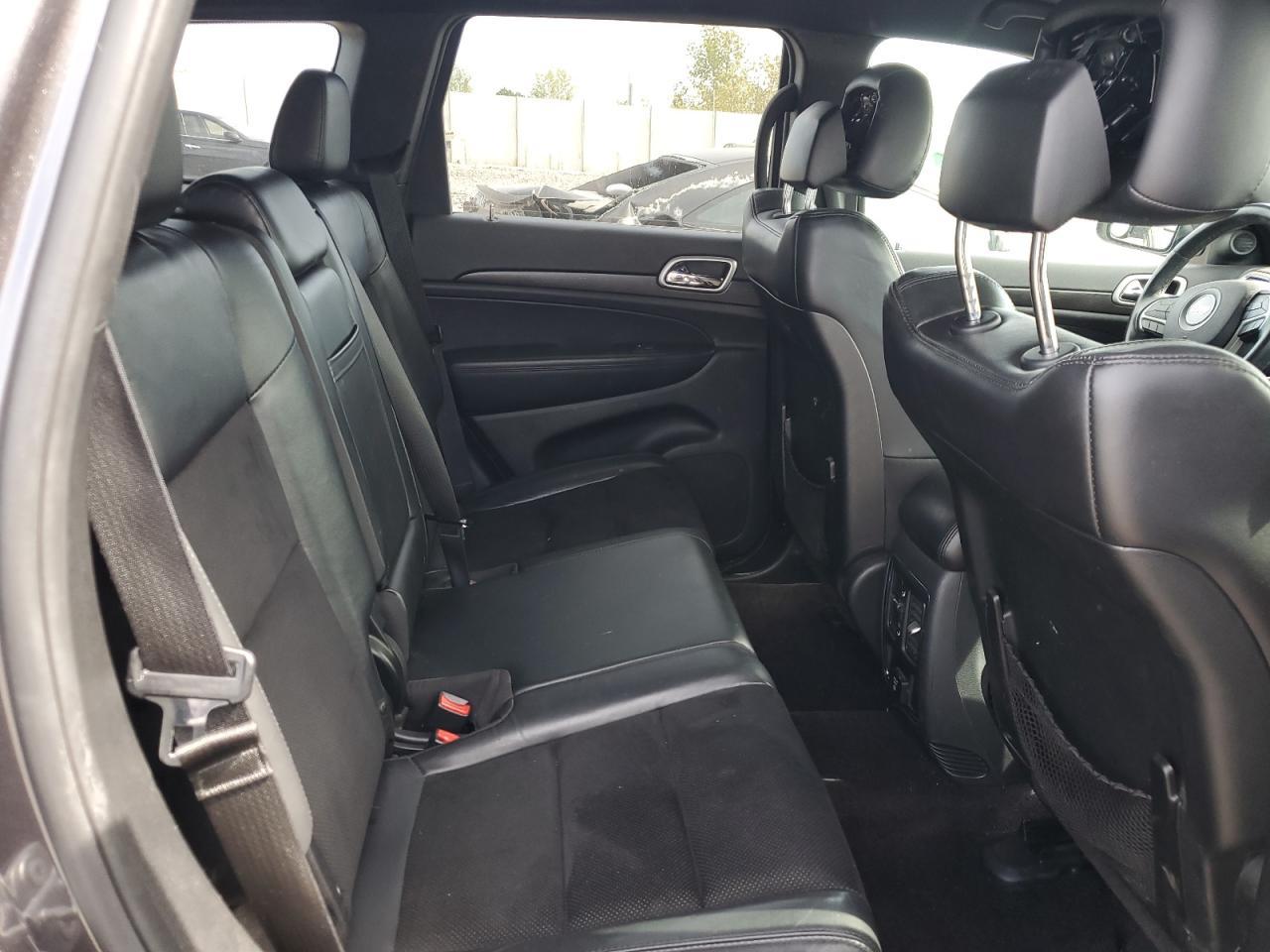 2018 Jeep Grand Cherokee - zdjęcie 11
